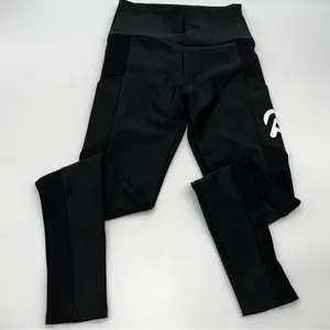Peloton Women’s Black Leggings with white Branding on Side Pocket-Size S thumbnail 1
