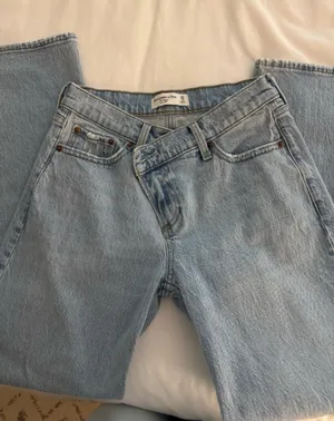 Abercrombie Jeans thumbnail 1