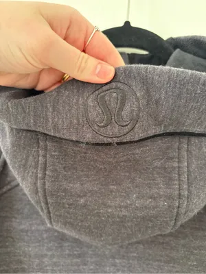 Lululemon Plush Full Zip‎ Scuba Hoodie Size 2 thumbnail 6