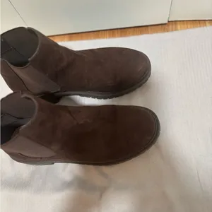 Nola Chocolate Brown Boots Size 7 thumbnail 5