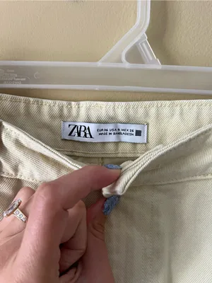 Zara Pale Yellow Raw-Hem Denim Shorts thumbnail 3