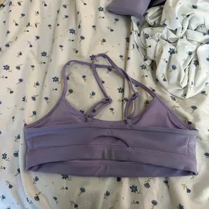 ALO Yoga Lilac Strappy Sports Bra thumbnail 3