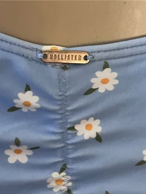 Hollister Blue Daisy Floral Print Bikini Bottom Size Medium Smocked Sides thumbnail 12