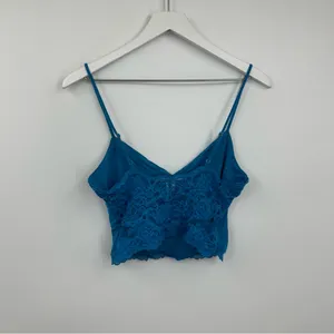 Victoria's Secret Blue Camisole Size Medium Pajamas Sleepwear V Neck thumbnail 9