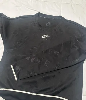 Nike Dry Fit Sweatshirt thumbnail 2