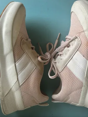 Sorel Women's Out N About III Low Waterproof Sneaker Size 8 in Nova Sand/Chalk thumbnail 3
