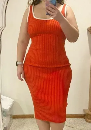 VICI Red ribbed bodycon midi dress thumbnail 1