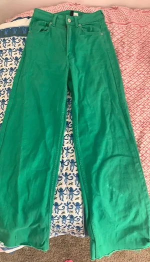 Green Jeans thumbnail 1