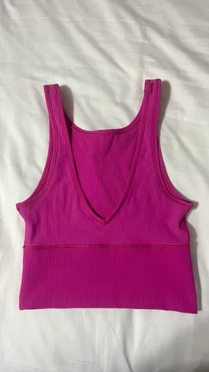 Lululemon Reversible V-Neck Align Sports Bra thumbnail 2