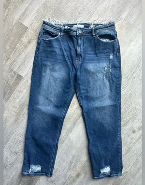 Kancan women’s size 32/27 distress hem and waist line denim jeans thumbnail 1