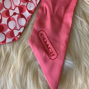 Coach Signature Scarf thumbnail 2