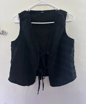 SHEIN black vest thumbnail 1