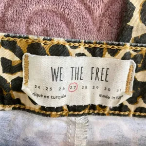 We the Free People Leopard Print High Waist Skinny Jeans SZ 27 Boho thumbnail 6