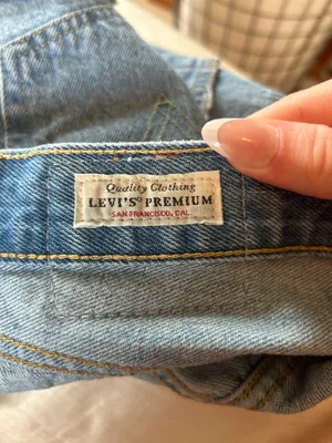Jean Shorts thumbnail 5