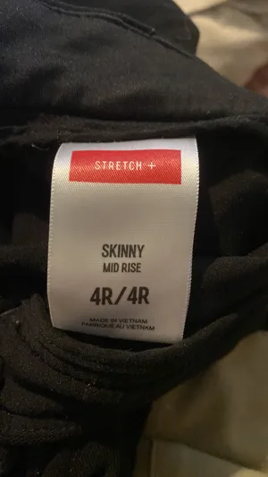 Skinny Stretch Pant thumbnail 2