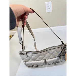 Coach Poppy Vintage Y2K Cream Quilted Shoulder Bag Handbag Purse Leather thumbnail 12