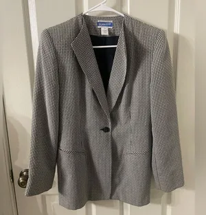 Pendleton Vintage Skirt Suit Set Blazer and Skirt Size 4 thumbnail 1