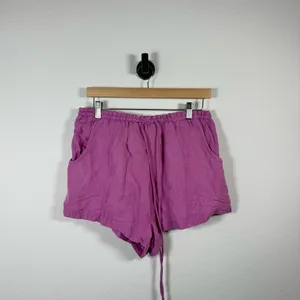 Free People Women’s Mirella Cinched Linen Blend Shorts in Pink Plum S thumbnail 4