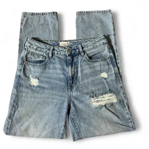 PacSun Mom Jeans Light Wash‎ Distressed High Waisted Denim Blue Size 26 thumbnail 1