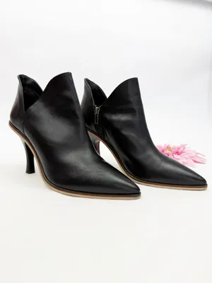 Free People Shiloh Heeled Ankle Boots Booties Black Leather thumbnail 2