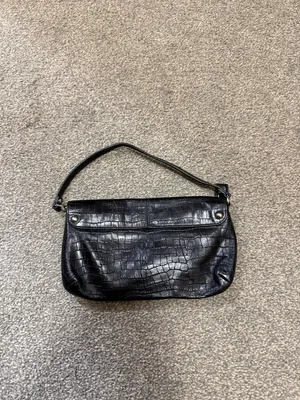 Cute Coach Black Lizard Print Leather Large Wristlet Purse thumbnail 2