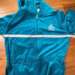 NWT Juicy By Juicy Couture Jumpsuit peacock Velour‎ Hooded Long Sleeve Zip Up L thumbnail 16