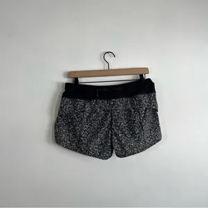 Lululemon Speed Short 4-way Stretch 2 1/2" Daisy Dust Alpine White Black 8 thumbnail 7