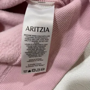 Aritzia Sweatfleece Perfect Hoodie XS Pink Oversized Pullover Cozy thumbnail 7