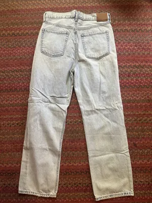 AERO 90s baggy Light Wash Distressed Ripped Mom Jeans thumbnail 4