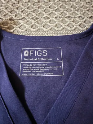 Figs Scrub Set- Navy thumbnail 3