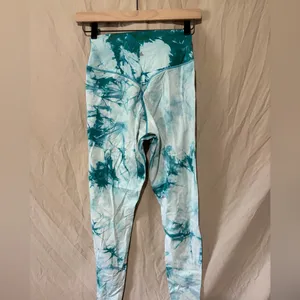 Balance athletica leggings thumbnail 2