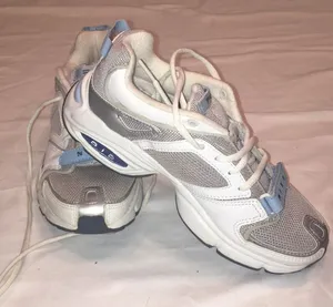 Women’s Nike Air Sneakers-Size 7 thumbnail 1
