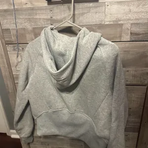 Amazon grey cropped zip up thumbnail 2
