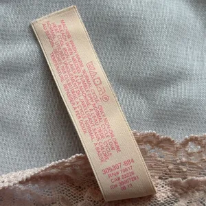 Victoria’s Secret Lace Chemise with Satin Bows thumbnail 5
