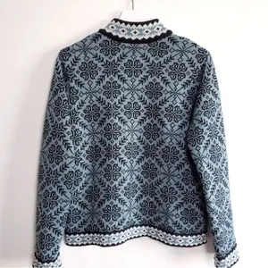 L.L BEAN Bean Cardigan Sweater Womens Small Norwegian Zip Up Snowflake thumbnail 2