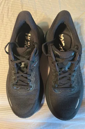 Hoka Running Shoes Women’s Bondi 9 thumbnail 1