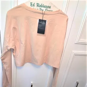 NWT Bestisun Cropped Workout Top Womens Medium Peach Beige Long Sleeve Crew‎ thumbnail 3