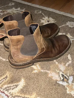 Men’s Born Chelsea boots thumbnail 2