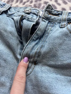 PacSun 90s Boyfriend Jeans Ripped thumbnail 4