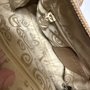 Vintage‎ BRIGHTON Leather Latte Vivica Zip Top Hobo Bag w/Silvertone Accents thumbnail 10