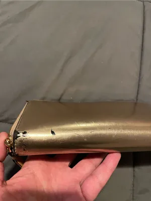 Tory Burch Metallic Gold Patent Leather Zip Around Wallet Credit Card Holder thumbnail 6