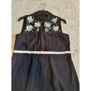 WOMEN'S MSK‎ BLACK, SLEEVELESS DRESS,FLORAL SILVER ACCENT RHINESTONES,Size Small thumbnail 9