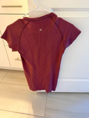 Lululemon Swiftly Short Sleeve thumbnail 2