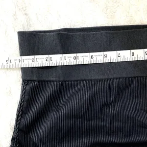 NEW Aerie Offline Black Sidewalk Seamless Ribbed Long Sleeve Cropped Top XL thumbnail 7