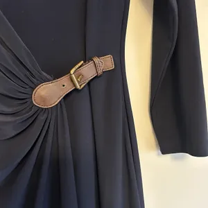Lauren Ralph Lauren Navy‎ Blue Wrap Dress Size 4 Brown Buckle Flattering Ruching thumbnail 5