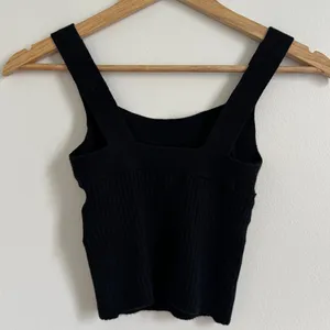 Abercrombie & Fitch Ribbed Square Neck Tank Size XS Knit Sweater Black thumbnail 5