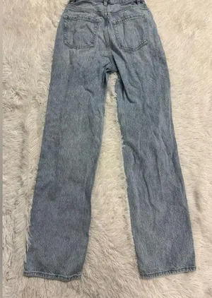pacsun 90s boyfriend distressed jeans thumbnail 4