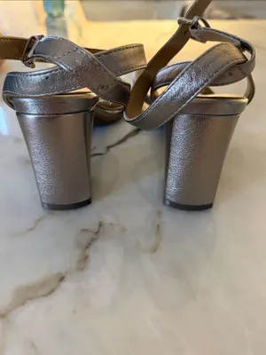 Naturalizer Rizzo gold heels thumbnail 5