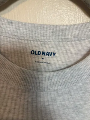 Old Navy Women’s Tank Top Shirt Ribbed Heather Light Gray Size Medium thumbnail 3