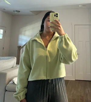 Light green zip up jacket Size M thumbnail 1